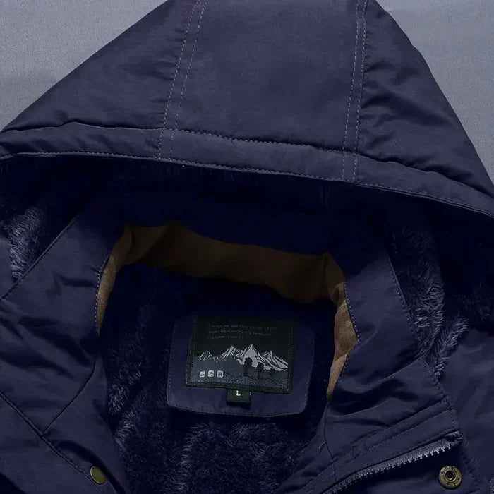 Moon Path | LUXURIOUS WATER-REPELLENT WINTER COAT
