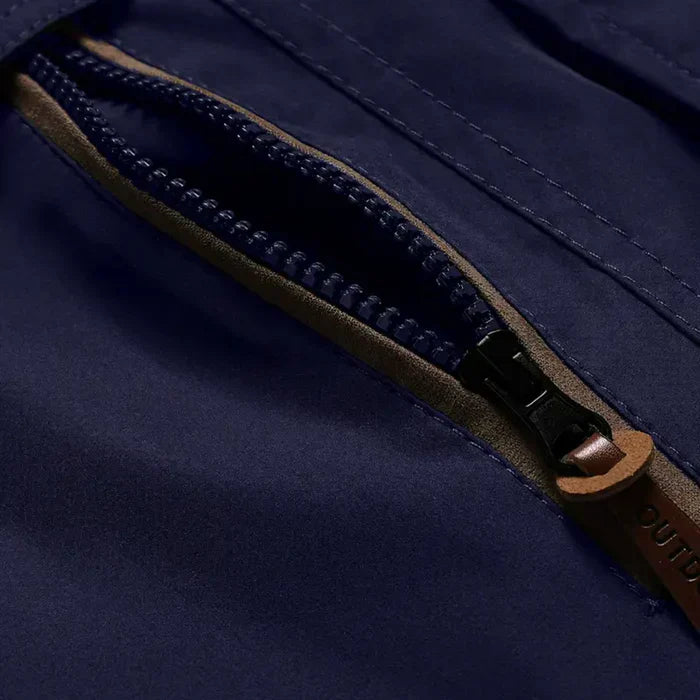 Moon Path | LUXURIOUS WATER-REPELLENT WINTER COAT