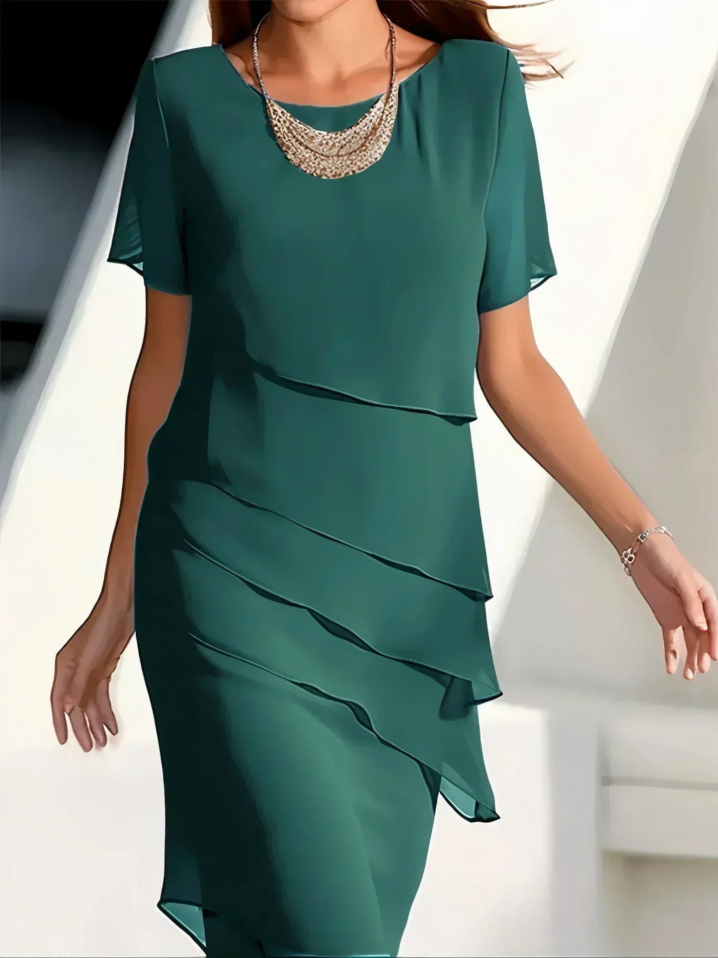 Nina | Elegant Midi Dress with Short Sleeves