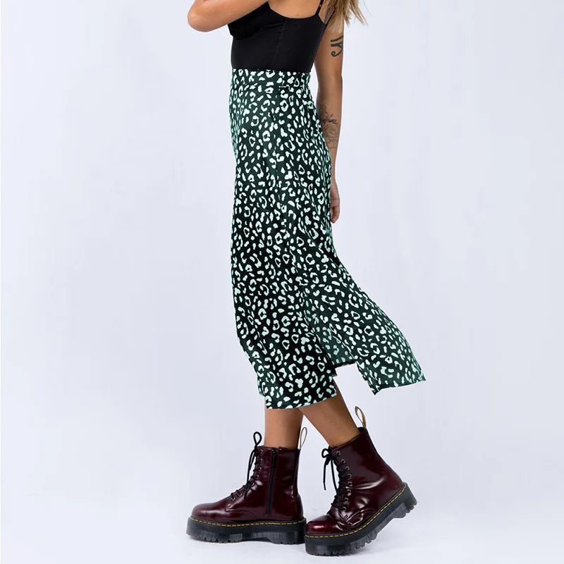 Mira | Chic Printed Midi Skirt with Slit