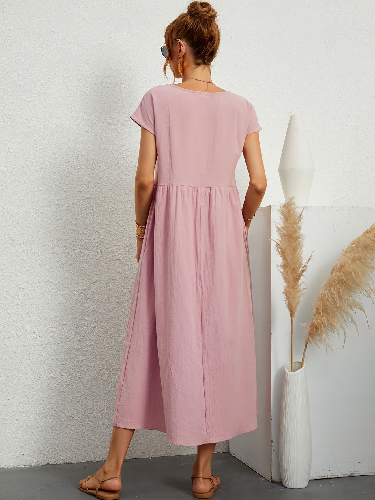 Sienna | Elegant Round Neck Dress