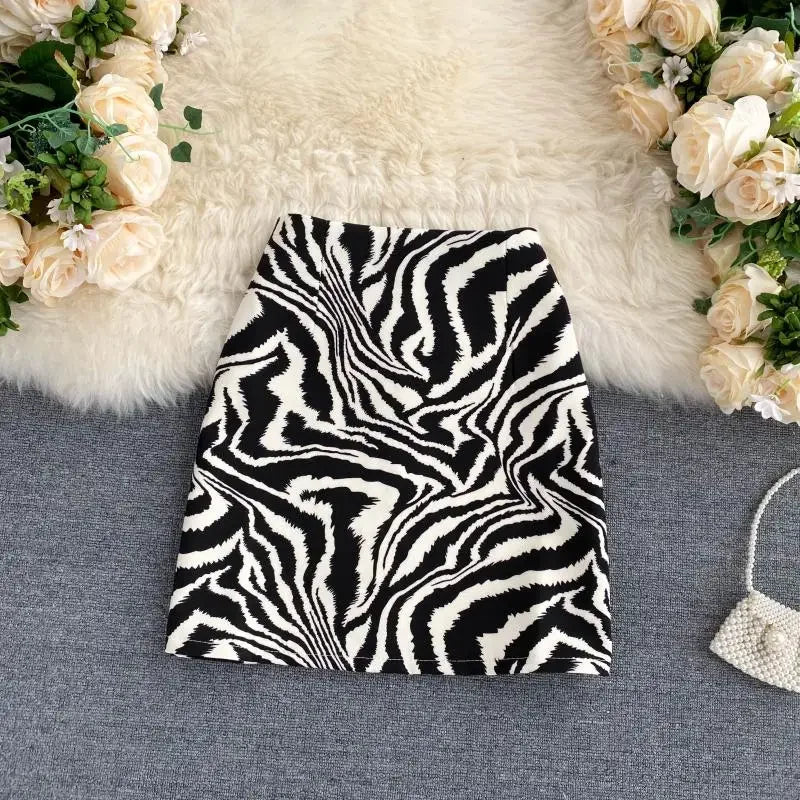Nina | Chic Zebra Print Mini Skirt