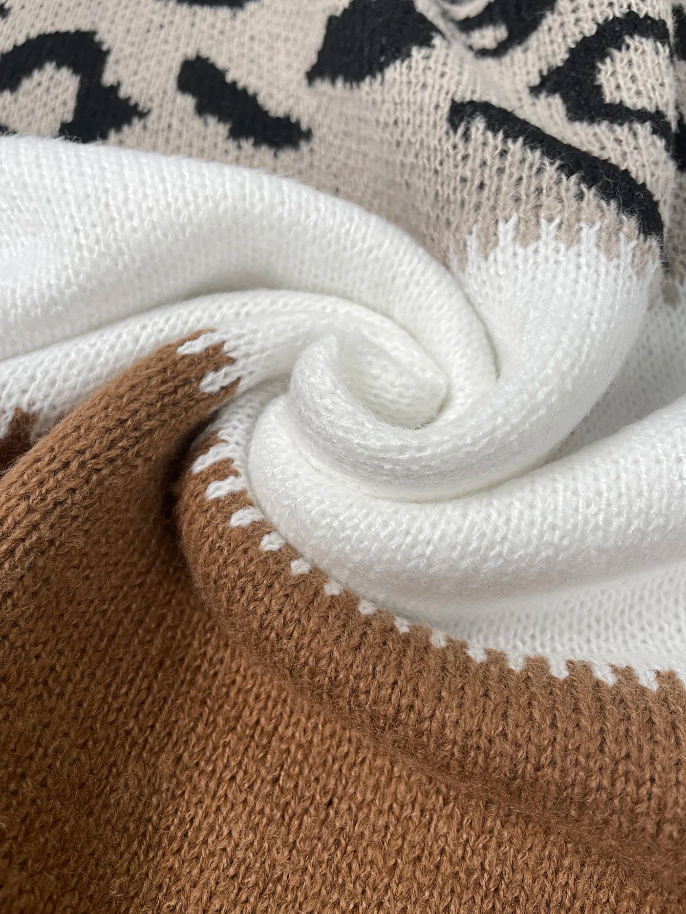 Mira | Cozy Knit Pullover