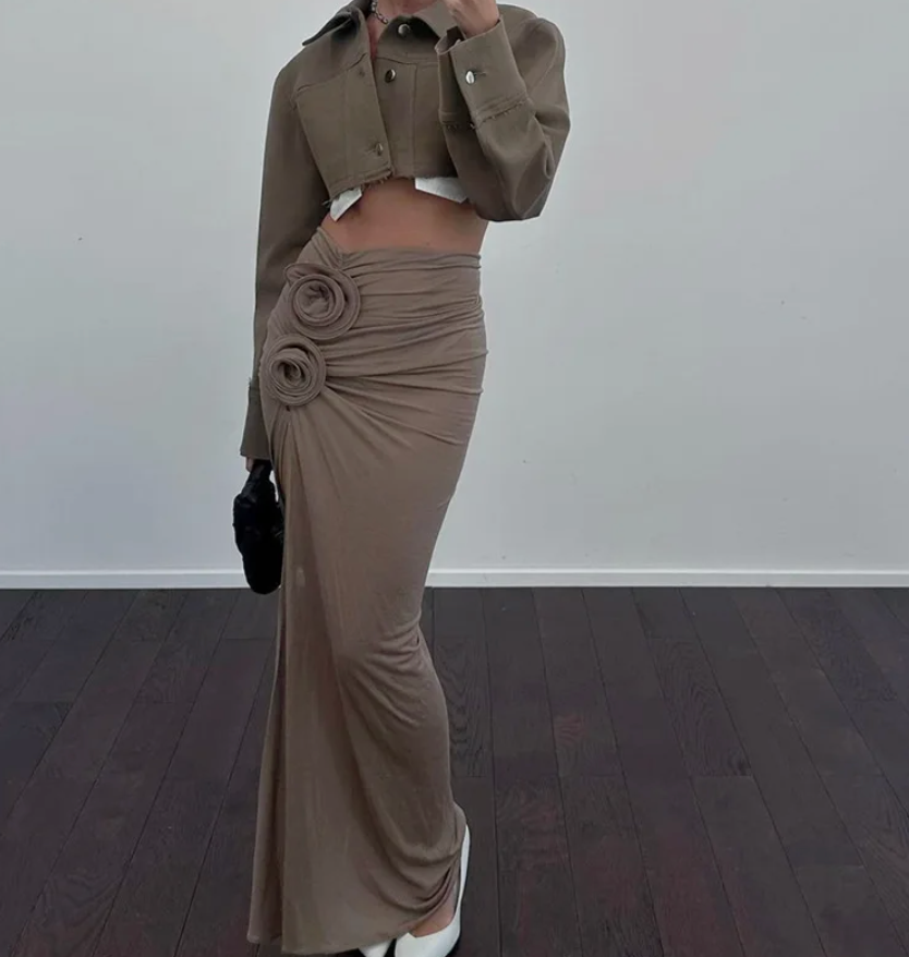 Vivienne | Elegant Maxi Skirt with High Slit and Ring Details