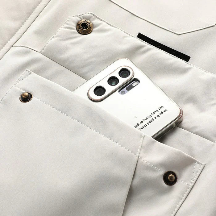 Lightning Strike | COMFORTABLE WIND- AND WATERPROOF OUTDOOR JACKET