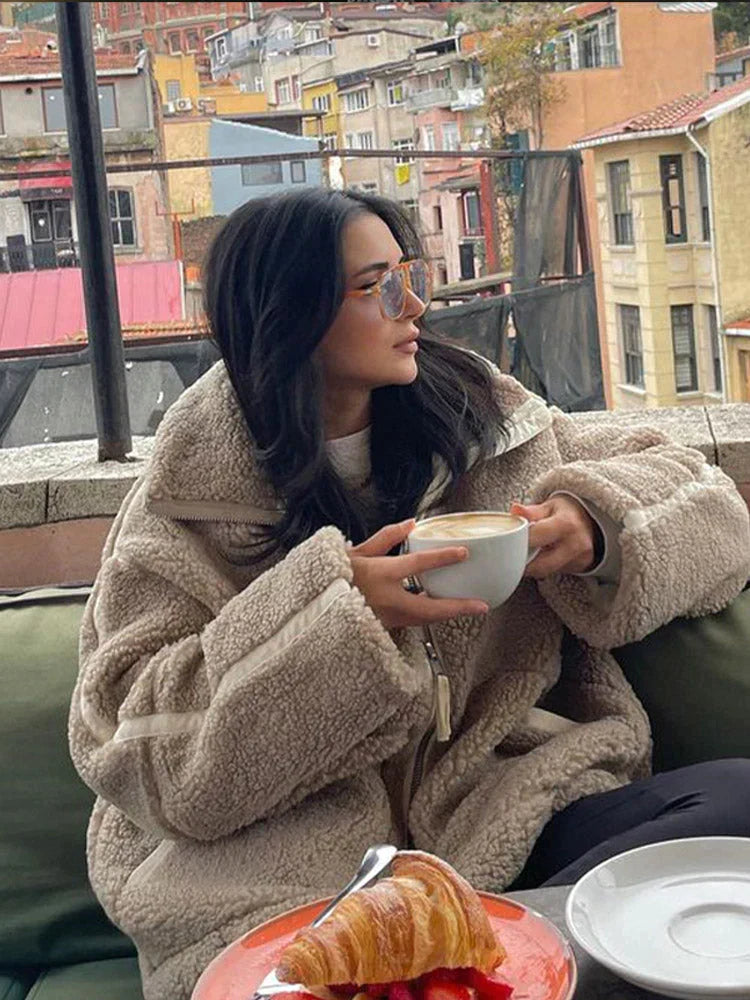 Sophie | Cozy Lamb Jacket