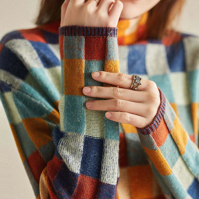 Sienna | Vibrant Turtleneck Sweater with Patchwork Knit Design
