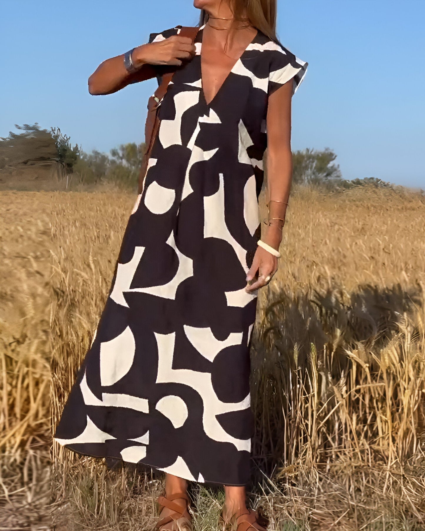 Lila | Chic Printed Dress with Flair