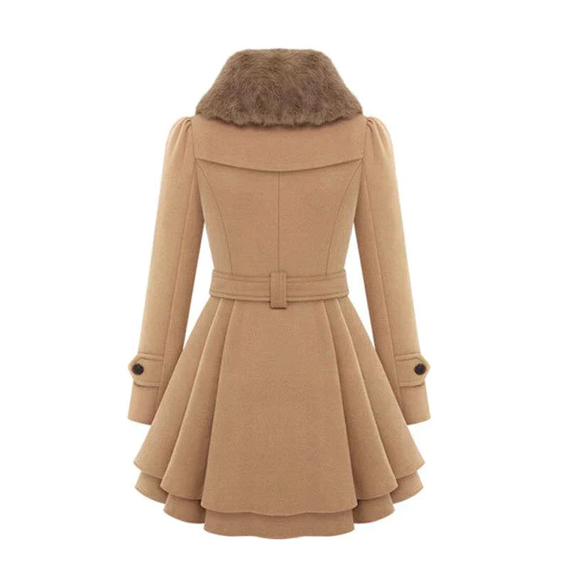 Talia | Chic Trench Coat with Sustainable Fur