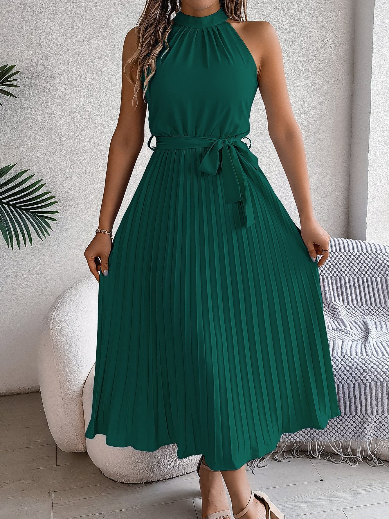 Laurel | Elegant Sleeveless Maxi Gown