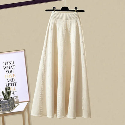 Mira | Chic Casual Sweatshirt & Skirt Set