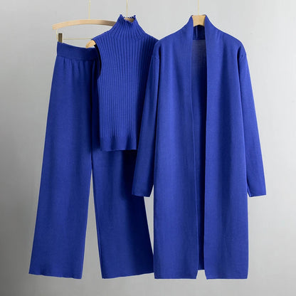 Isadora | Cozy Three-Piece Ensemble