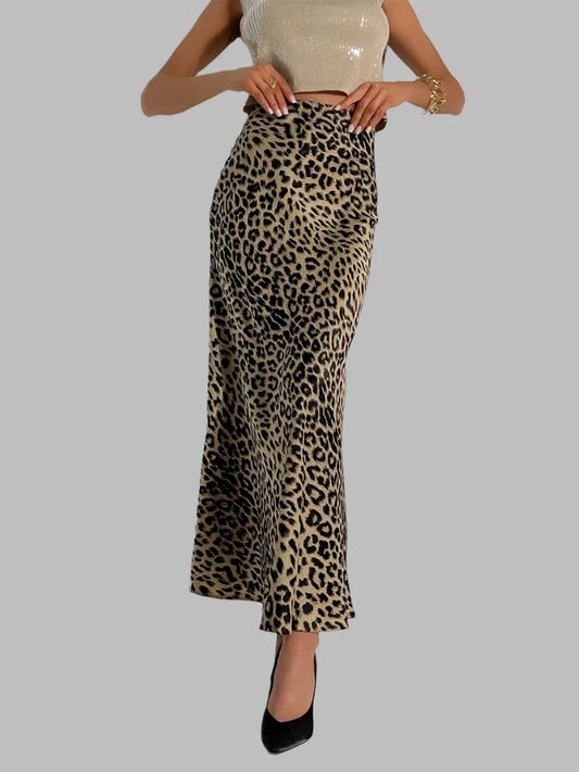 Freya | Elegant Printed Midi Skirt