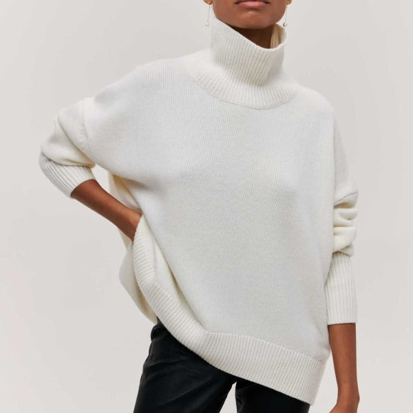 Sienna | Cozy Chic Oversized Turtleneck Sweater for Cold Weather