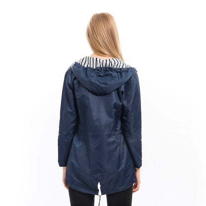 Briar | Stylish All-Season Raincoat