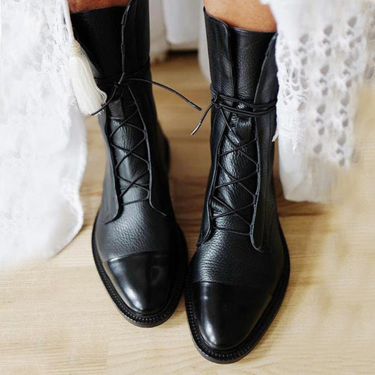 Mira | Chic and Adaptable Heeled Boots