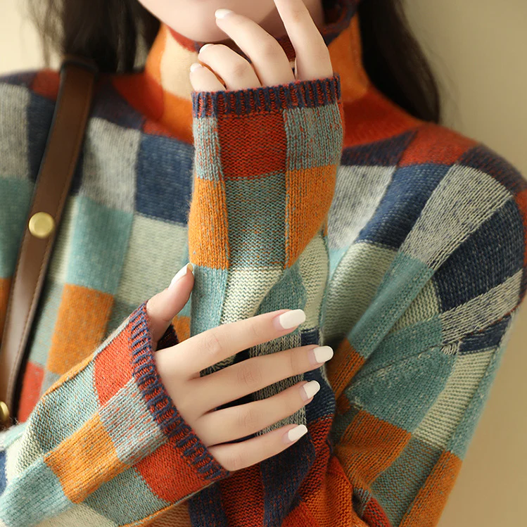 Sienna | Vibrant Turtleneck Sweater with Patchwork Knit Design