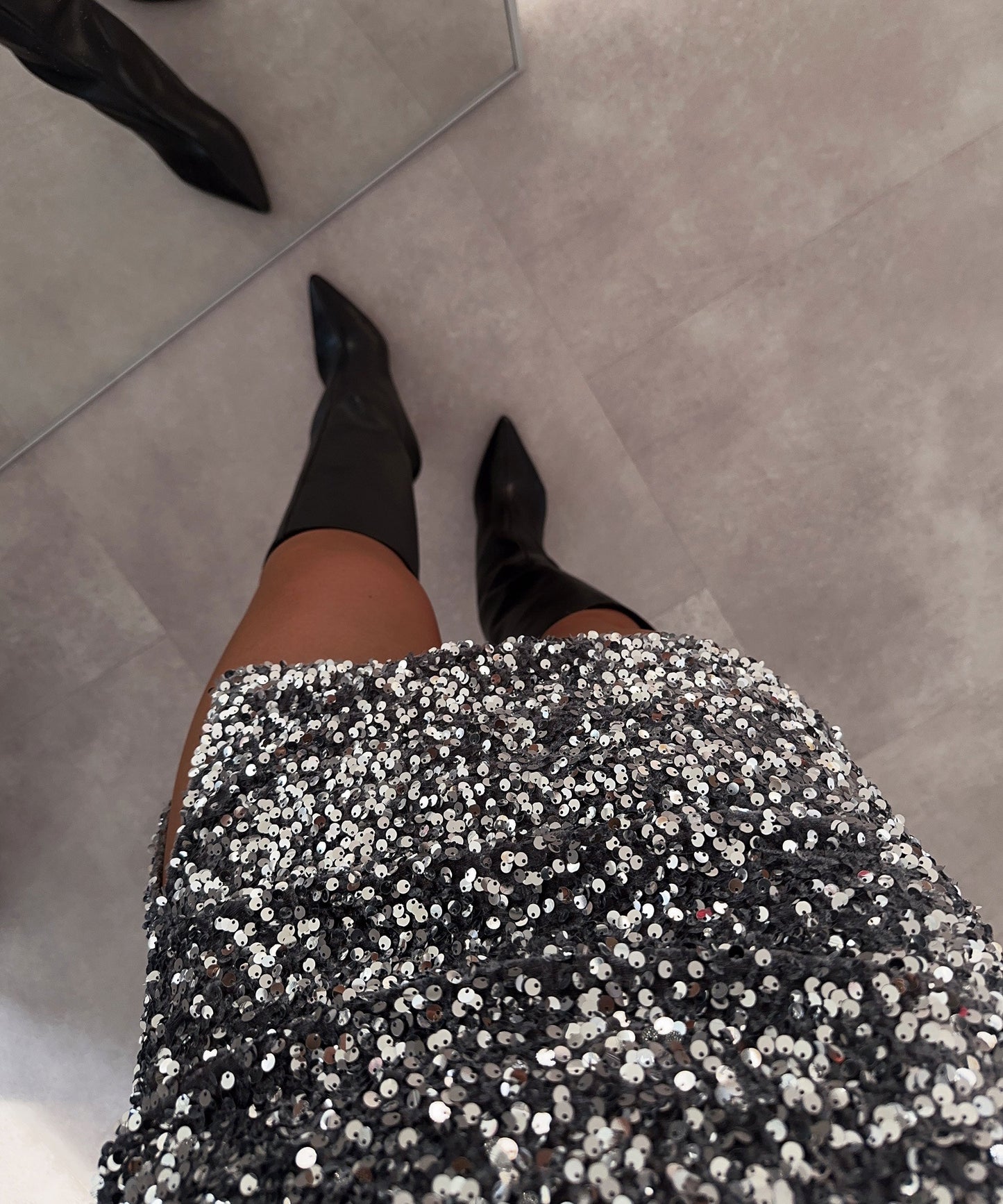 Sienna | Charcoal Chic Skirt