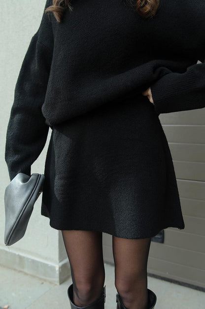 Nora | Cozy Knitted Two-Piece Set for Women: Jumper and Skirt Combo