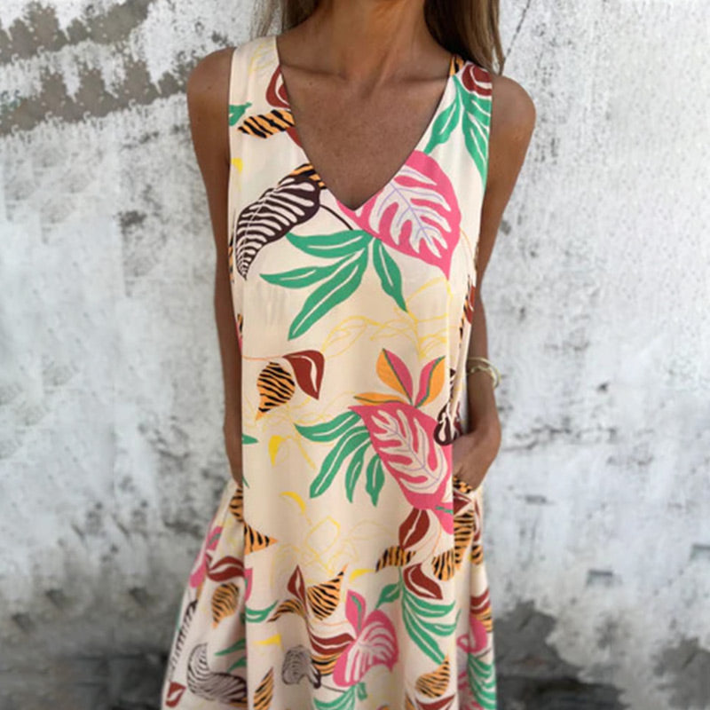 Freya | Elegant V-Neck Maxi Dress