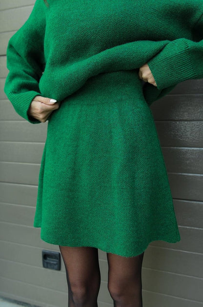 Nora | Cozy Knitted Two-Piece Set for Women: Jumper and Skirt Combo